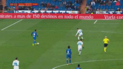 避免附加赛停赛，意媒：染黄的泽林斯基可能轮休波兰末轮比赛