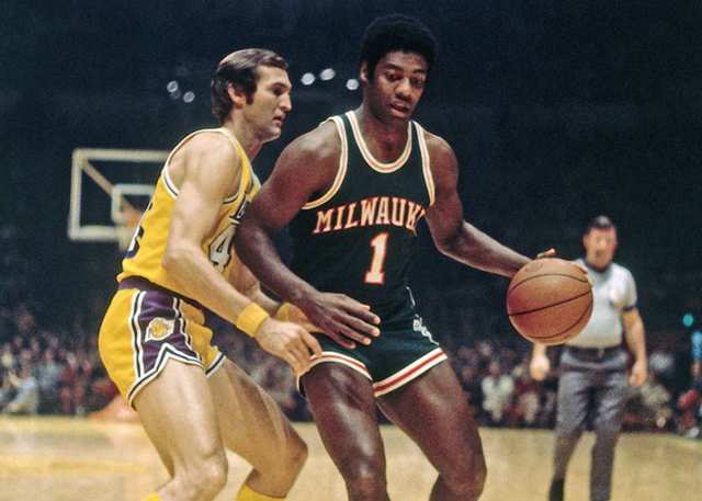 们不屈的比 们不屈的比