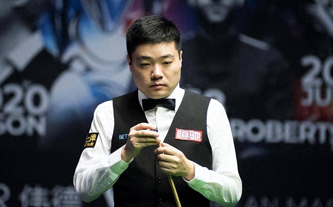 激烈的足球 激烈的足球